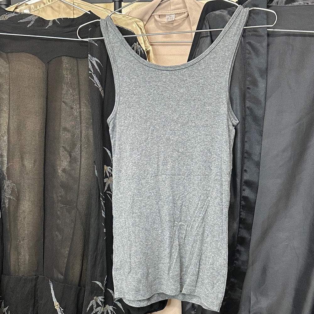 Mossimo Supply Co. Charcoal Women's Tank Top - Picture 3 of 3
